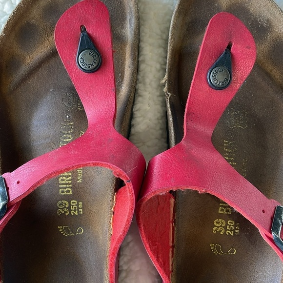 Birkenstock Gizah Red Sandals Size 39 (8/8.5) - Picture 6 of 9